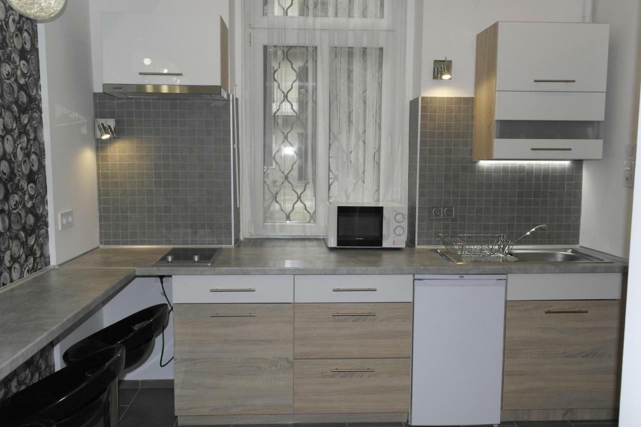Unique Town Apartment. Clear Comfort. Budapest Kültér fotó
